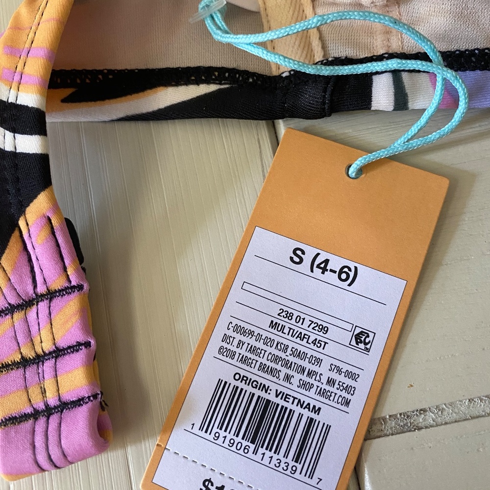 BRAND NEW WITH TAGS Kona Sol Biniki top - size small (4-6) from Target - Picture 4 of 6